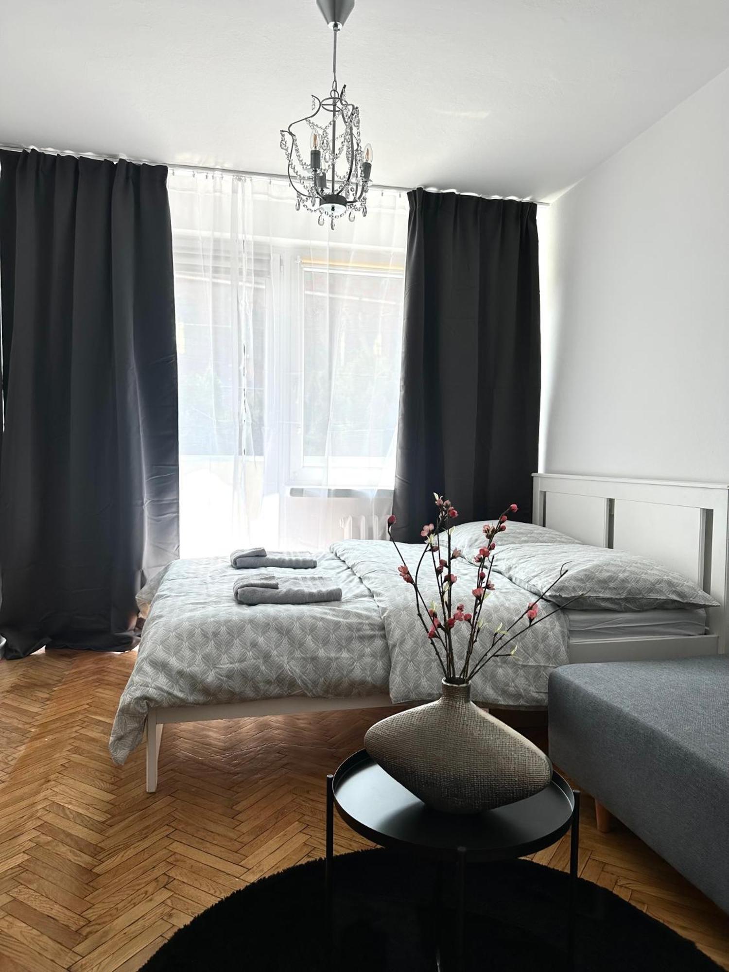 Wita Stwosza Apartment - Self Check-In 20H Wrocław Kültér fotó